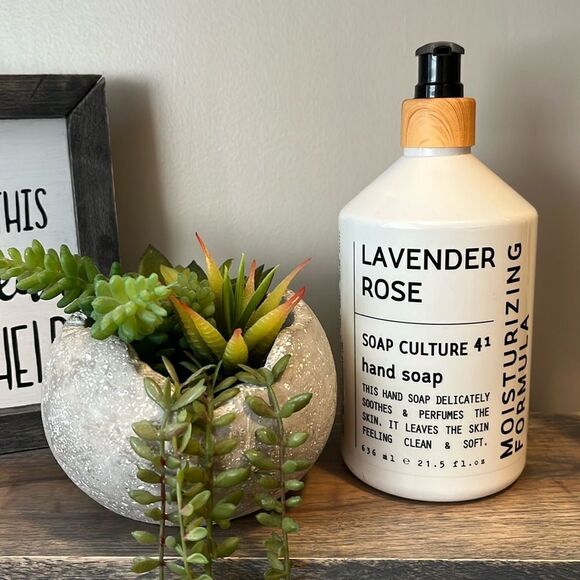 LAVENDER ROSE HAND SOAP - Picture 1 of 2